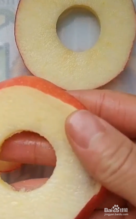 简单美味的炸苹果圈的做法