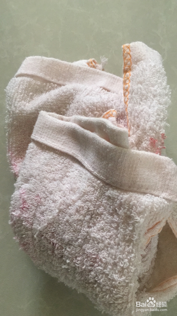 笔记本如何清理灰尘