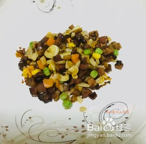 酸笋腊肠蛋炒饭