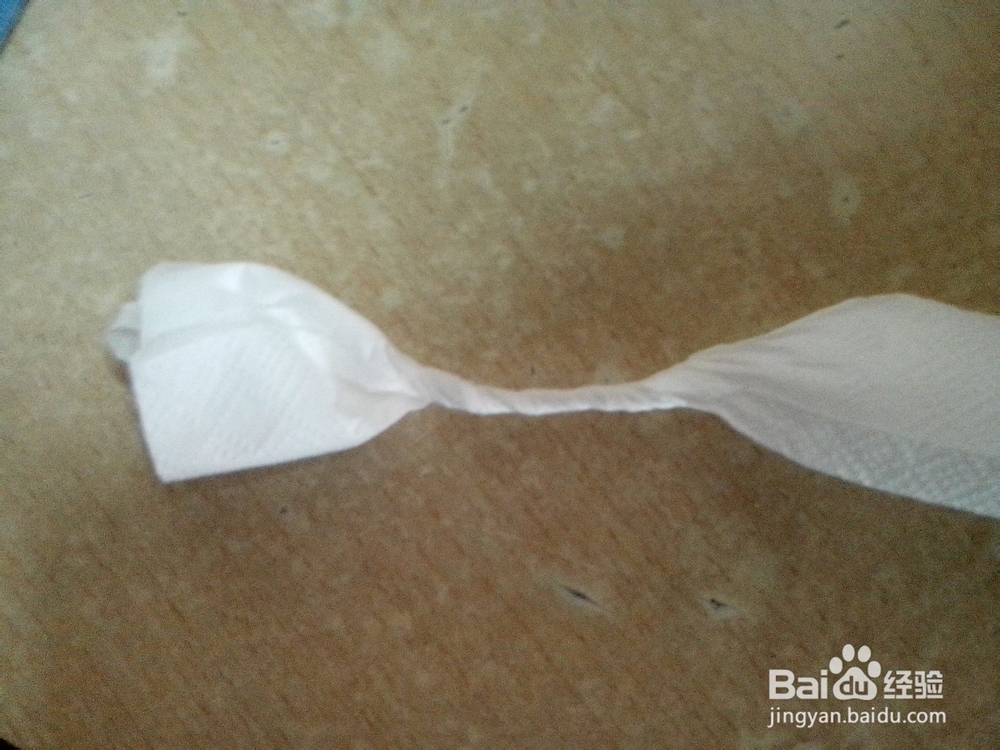 折一朵纸玫瑰，送给心爱的她