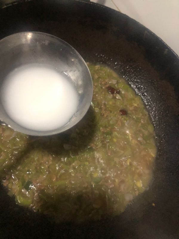 肉沫豆角打卤面