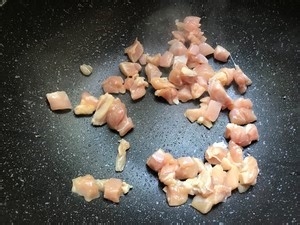 零难度西红柿杂菜鸡腿肉丁