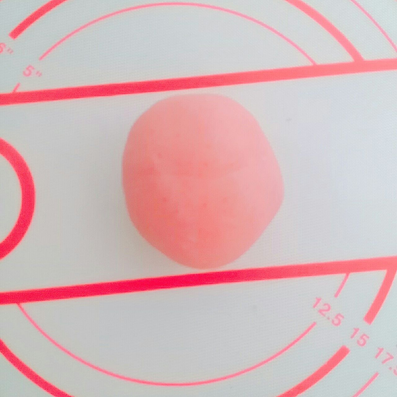 萌萌的卷翘尾巴的小猪馒头，女生必备技能