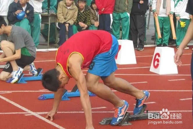 2000米跑的技术要领及注意事项