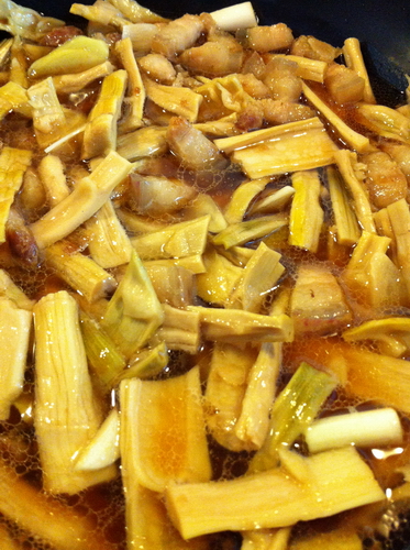 笋干啤酒焖五花