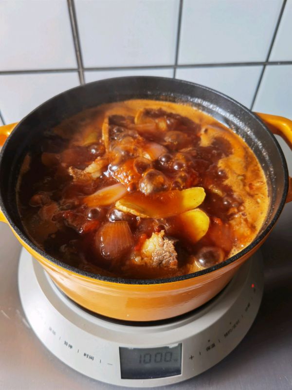 浓郁番茄炖牛腩