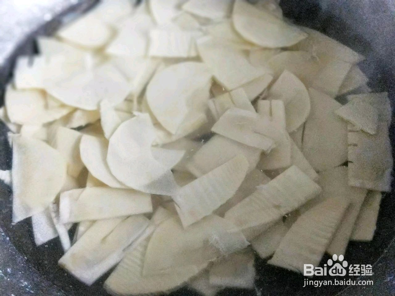 冬笋炒腊肉的做法