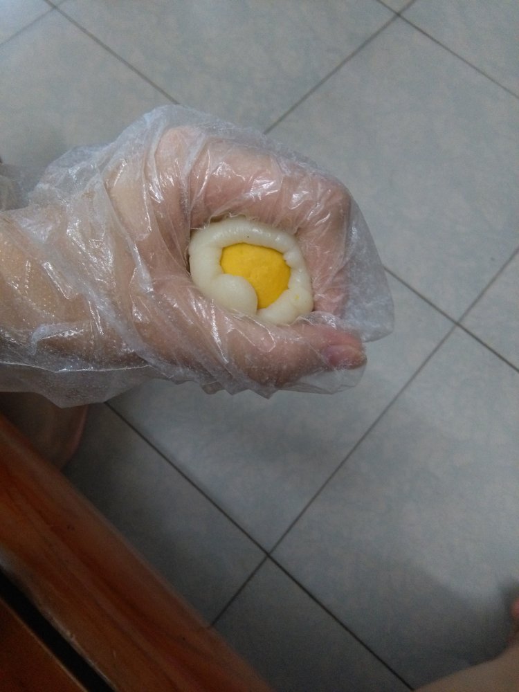 如何在家里自己做香甜可口的红薯糯米糍