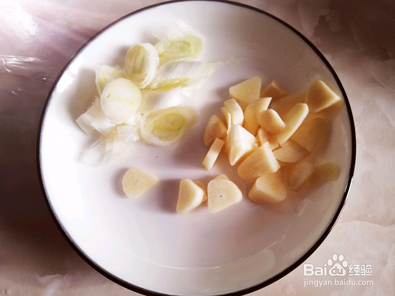 南瓜汤面片的做法