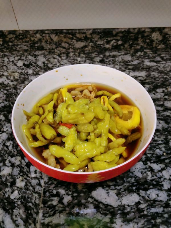 柠檬百香果泡椒凤爪