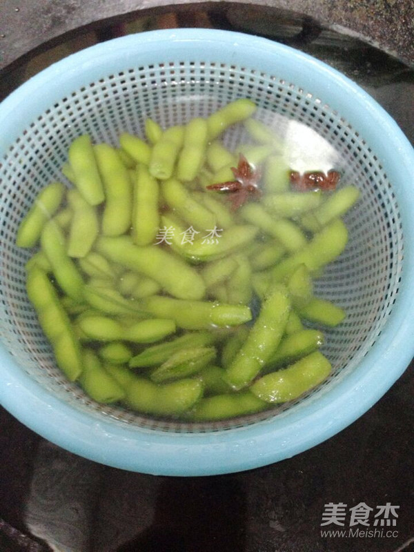 凉拌毛豆的做法