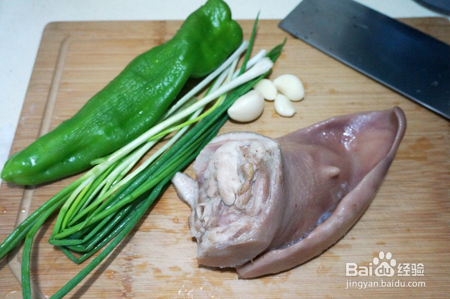 爽口开胃的凉拌猪耳丝的做法