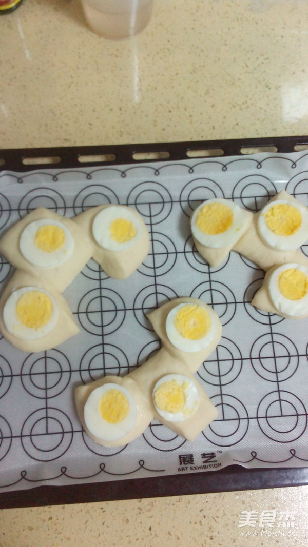 太阳蛋面包的做法