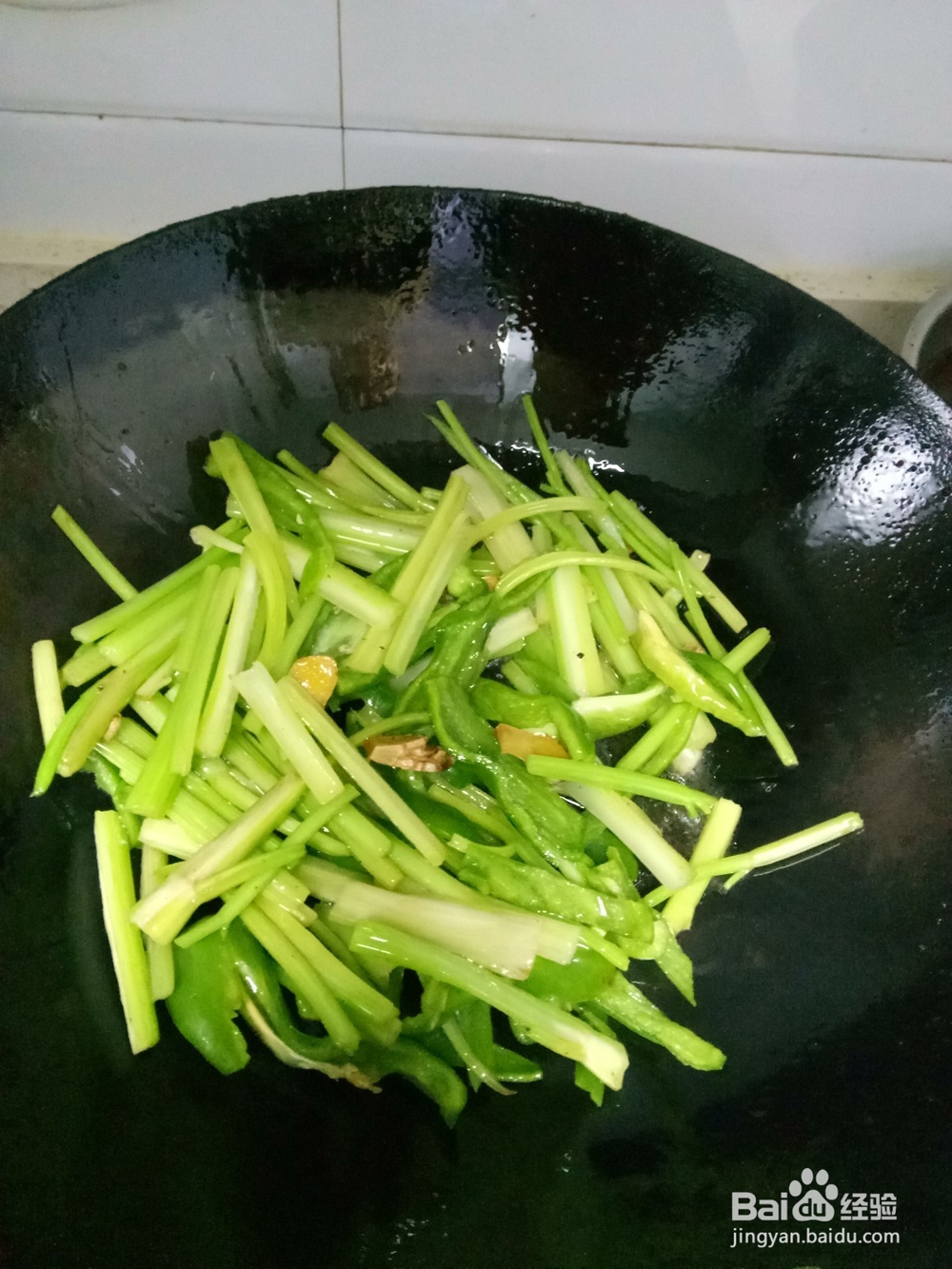 豆泡炒芹菜丝
