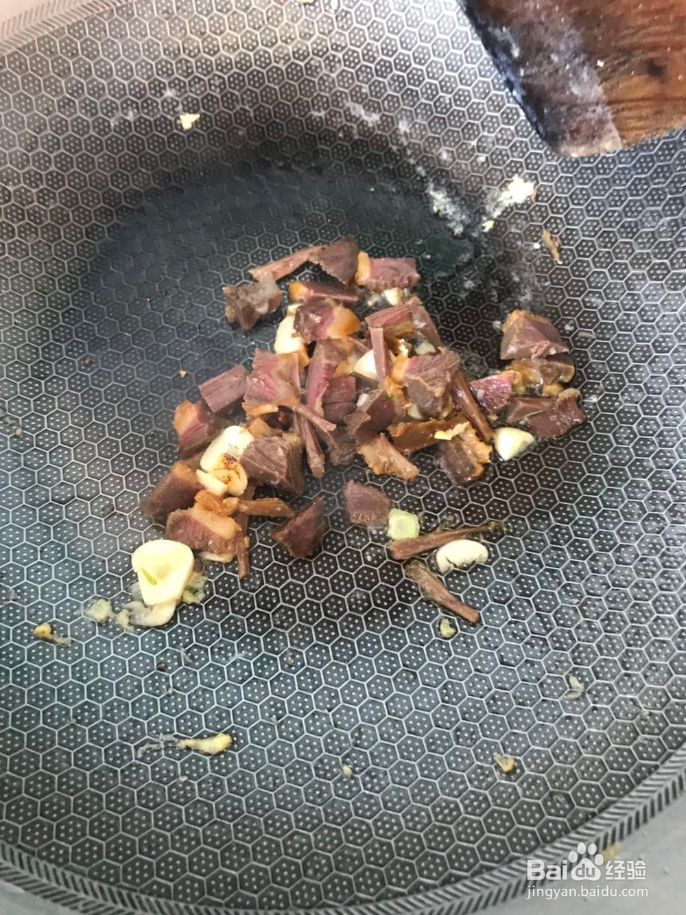 鸭干炒饭怎么做好吃