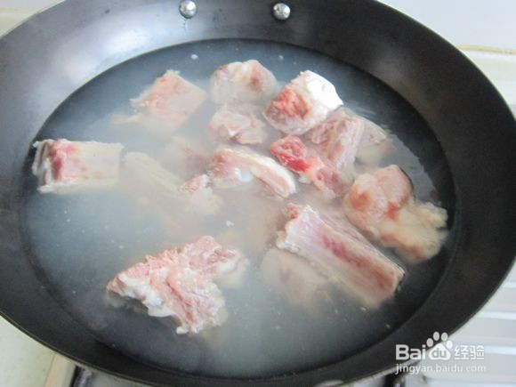 黄豆芽炖排骨的烹饪方法