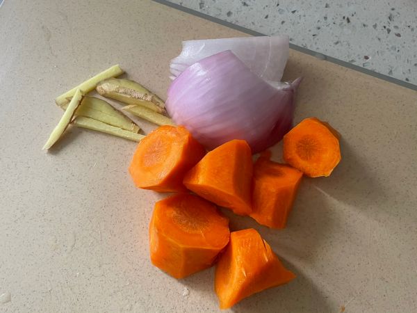 法式胡萝卜牛尾汤