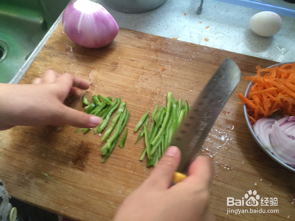 如何做一份美味的炒凉皮？