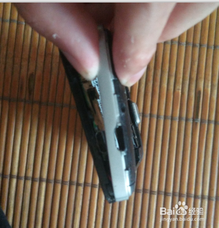 手机听筒坏了怎么办,教你如何自行更换。