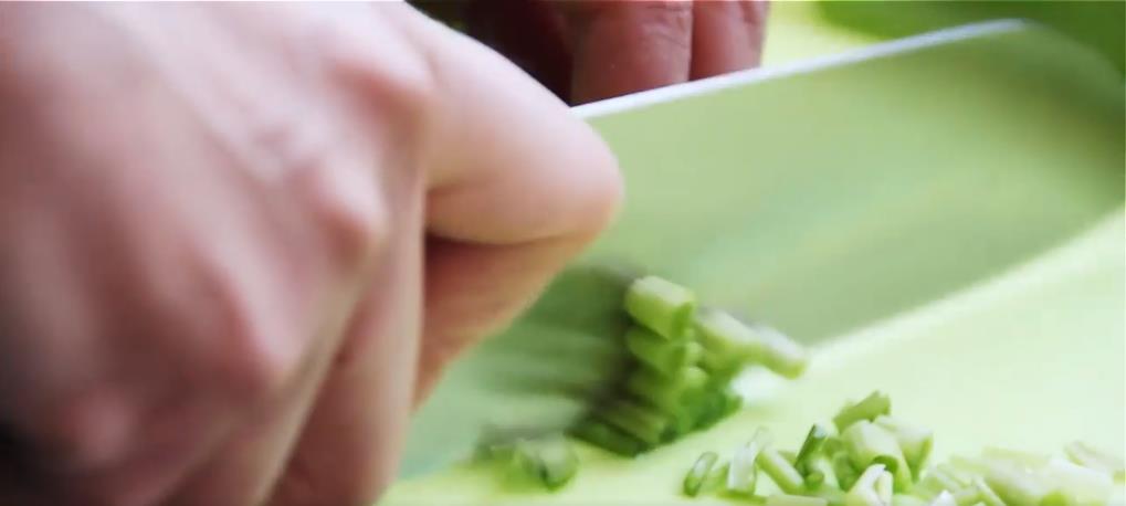 如何制作煎饼果子?