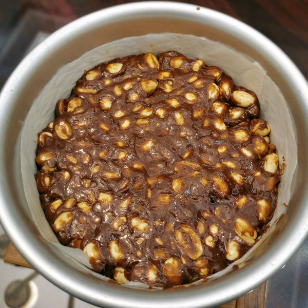 焦糖松子花生塔