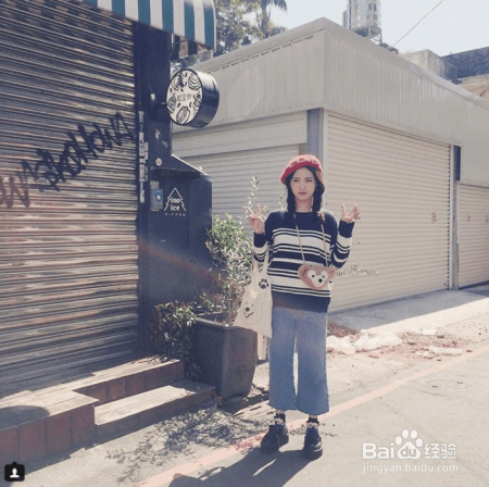 初秋修饰身材攻略!跟着达人用「宽松」政策穿出显瘦复古时尚