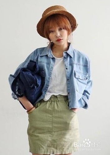 秋季必备款牛仔帮你巧搭变时尚达人