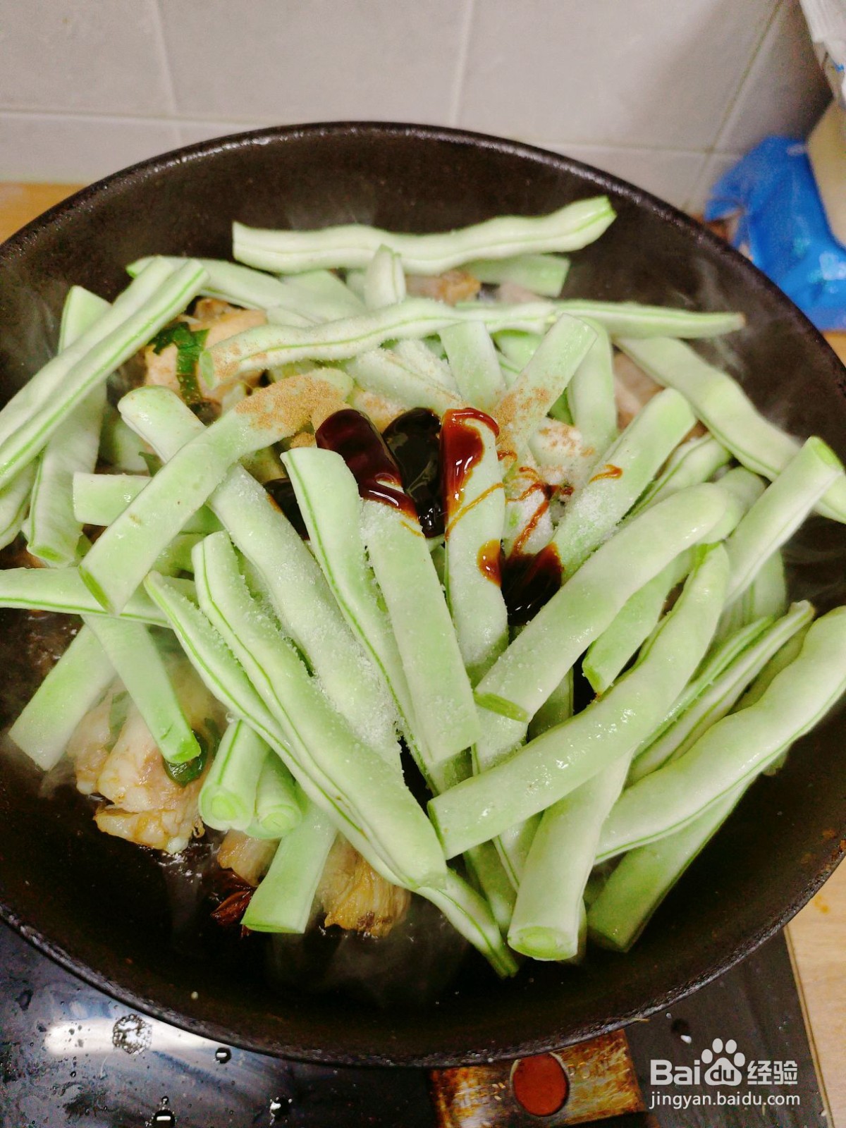 排骨炖豆角的做法