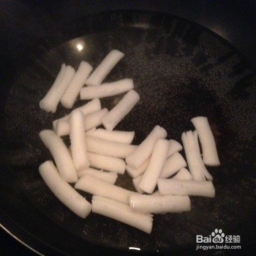 怎样做出美味的韩国辣炒年糕？