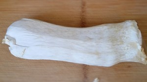 杏鲍菇炒肉丝的做法