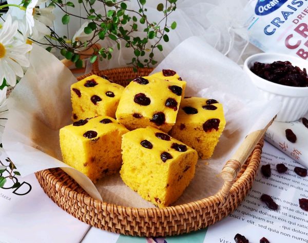 蔓越莓玉米面发糕