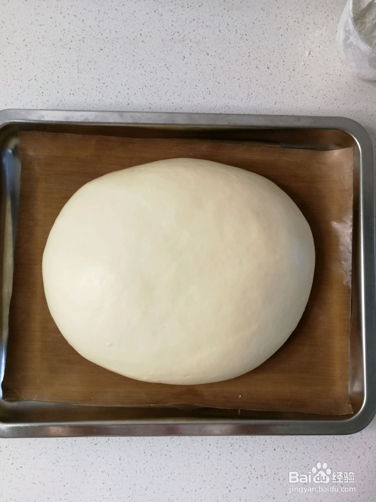 肠仔沙拉面包的做法