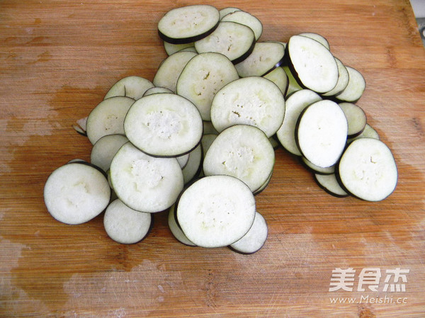 豆干烩茄子的做法