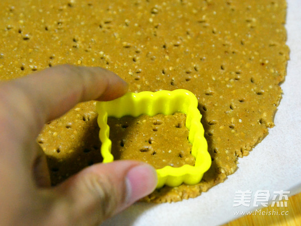 层层味蕾的惊喜-红糖芝麻夹心饼干