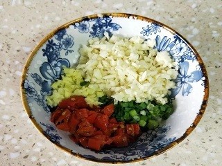 盐焗虾怎么做？