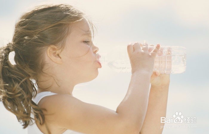 孩子皮肤太黑怎么办