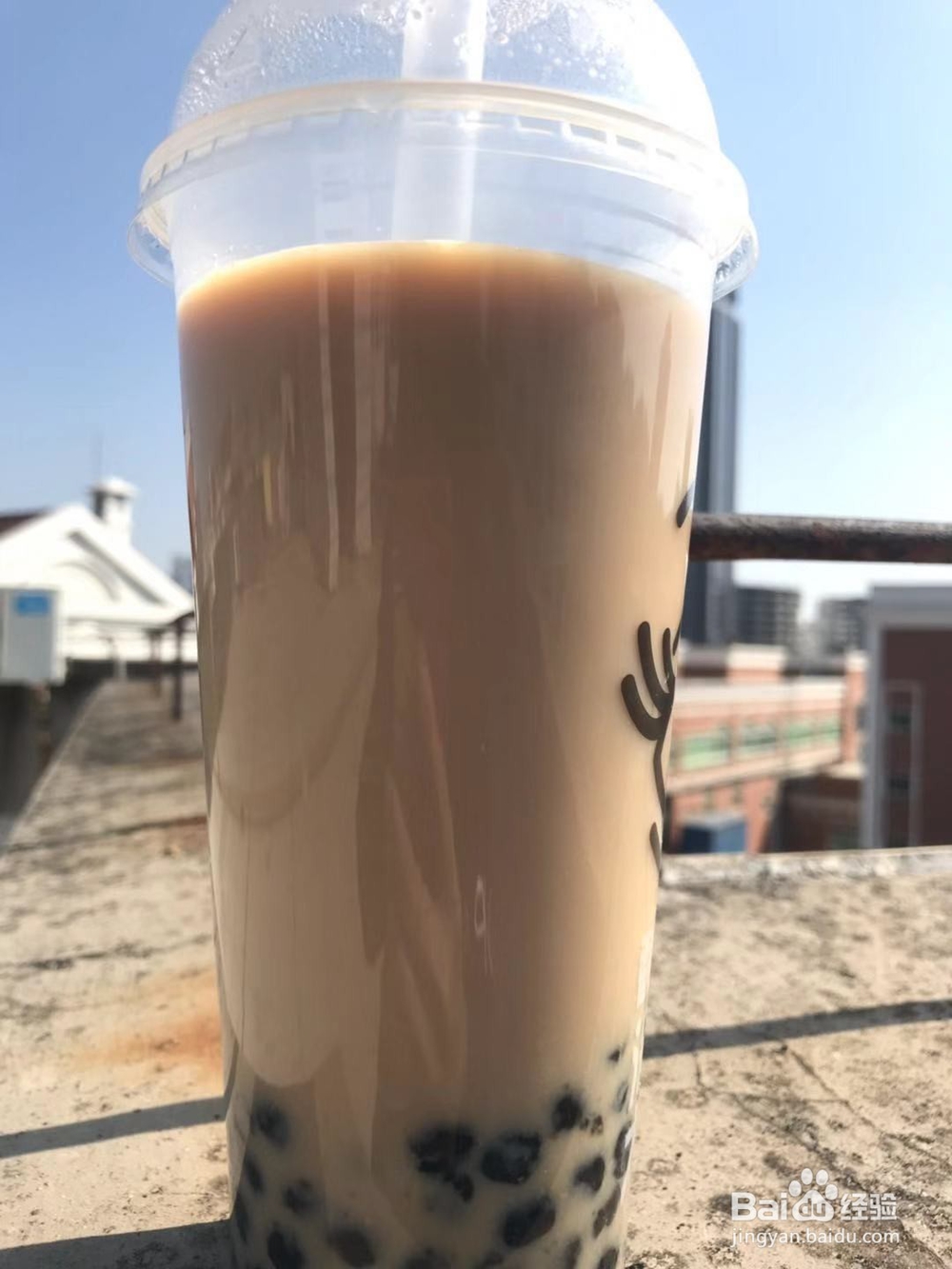 自制一杯焦糖珍珠奶茶
