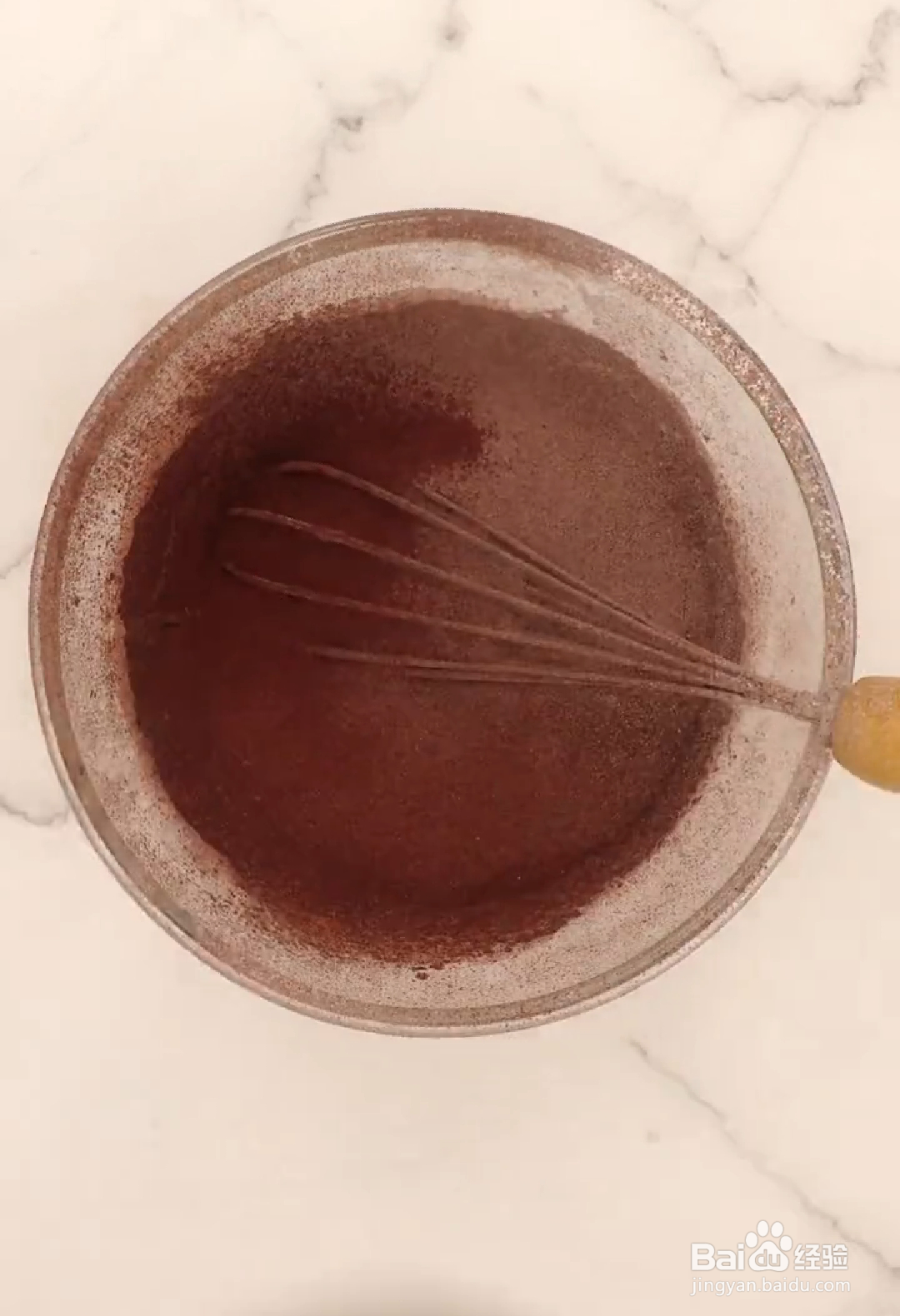 如何做出无法抵挡美味的奥利奥布朗尼蛋糕?