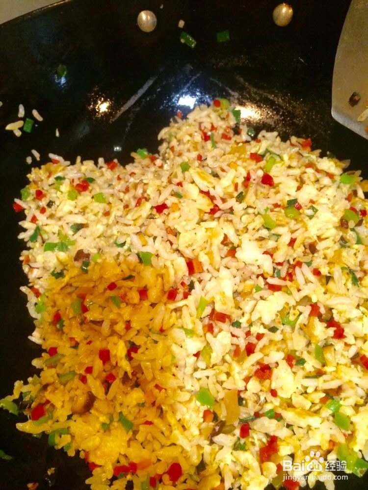 炒米饭怎么粒粒分开