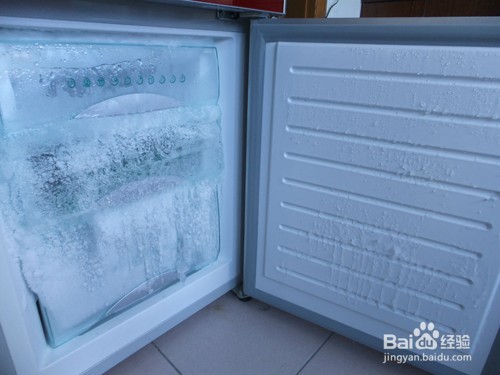 冰箱下水管堵塞怎么办