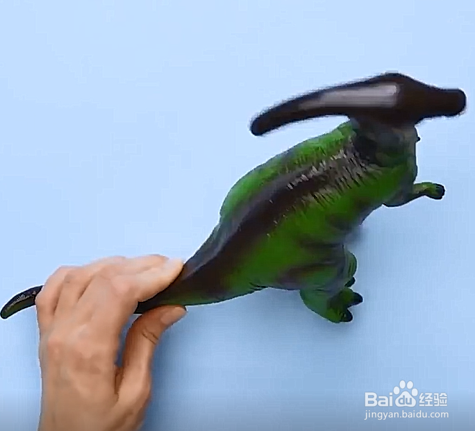 如何用恐龙玩具做一个艺术牙刷插座