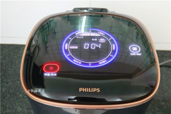 五花肉腊肠豇豆焖饭