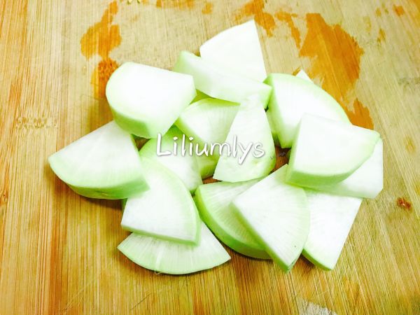 红烧排骨萝卜片