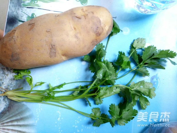 砂锅肥肠的做法