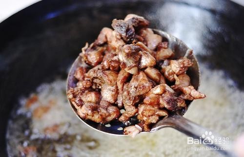 如何做无油香菇栗子鸡