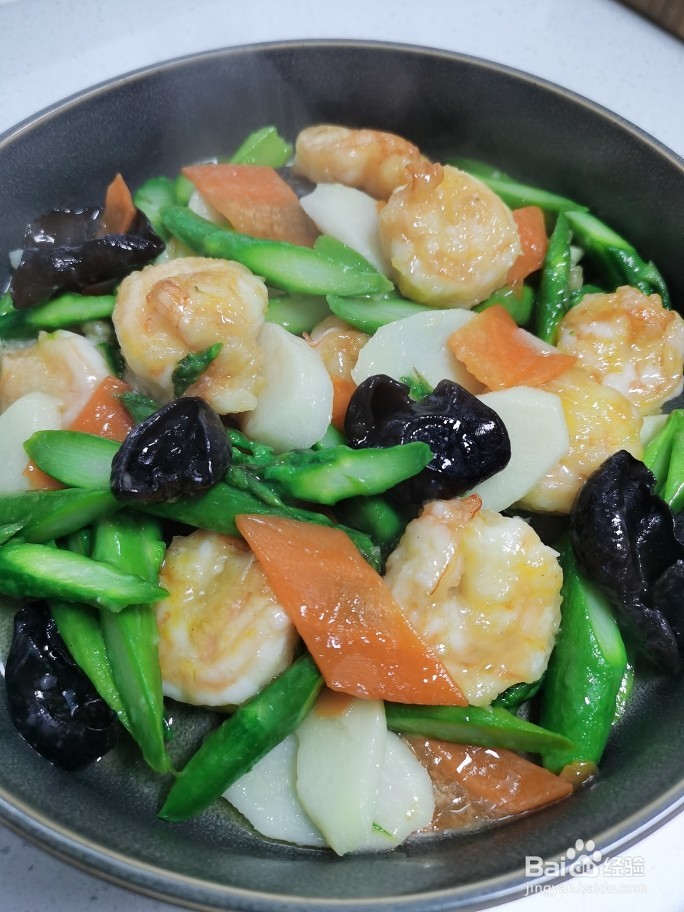 简单易学的“芦笋炒虾仁”