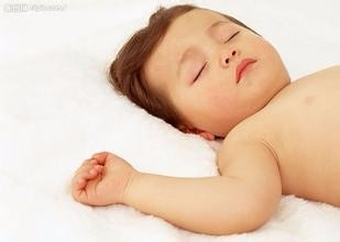 婴儿辅食 母乳