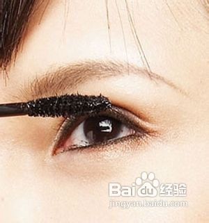 烟熏眼妆立体画法