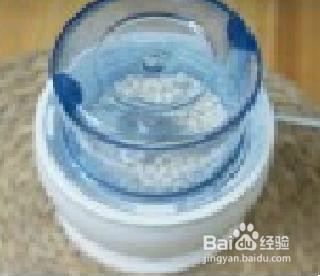 川贝雪梨冰糖银耳汤的制作方法
