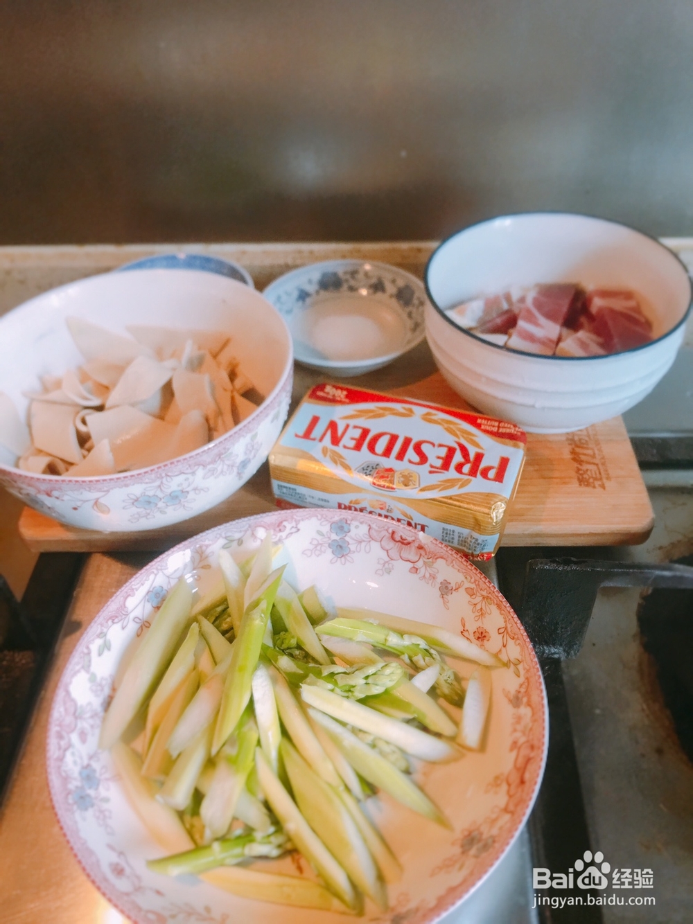 孩子爱吃的黄油百叶蒸咸肉